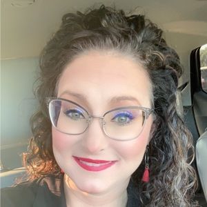 Meet your Posher, Melinda